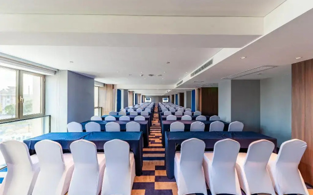 Holiday Inn Express Shanghai Baoshan Baoyang by IHG