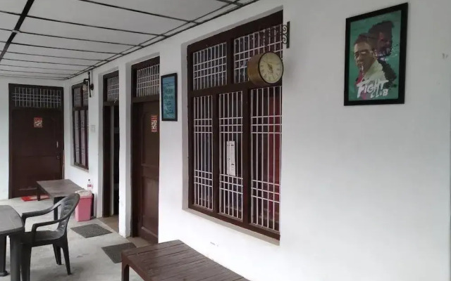 International Youth Club - Hostel