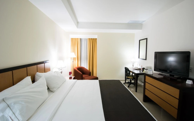 Holiday Inn Express Paraiso Dos Bocas, an IHG Hotel