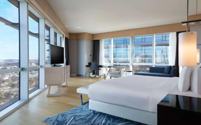 Wyndham Grand Levent Istanbul Hotel & Conference Center