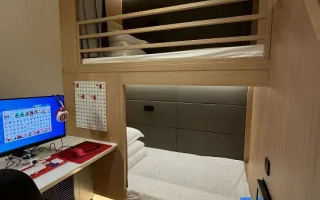 Husha esports hotel (Jinhui Longhu Tianjie branch)