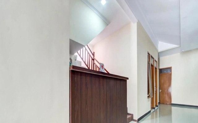 OYO 90175 Tl Guest House