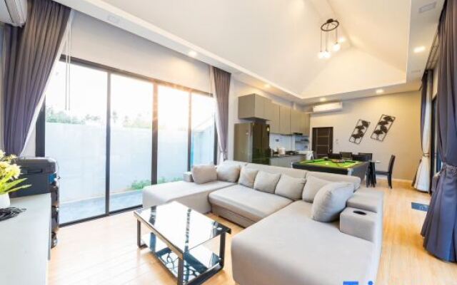 Wonder Hills Pool Villa
