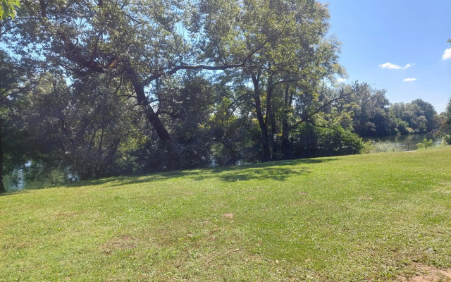 GM House, mobile house near Kolpa river