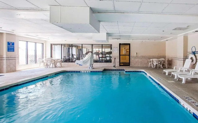 Comfort Inn & Suites Montgomery Eastchase