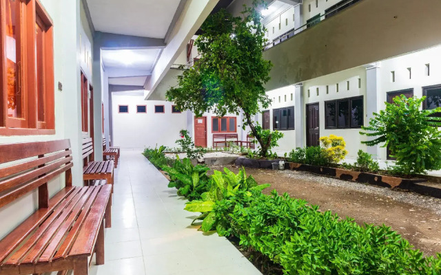 SPOT ON 2318 Citra Palm Residence