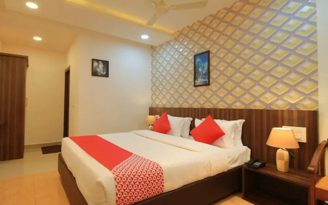 Capital O 16047 Igloo Residency