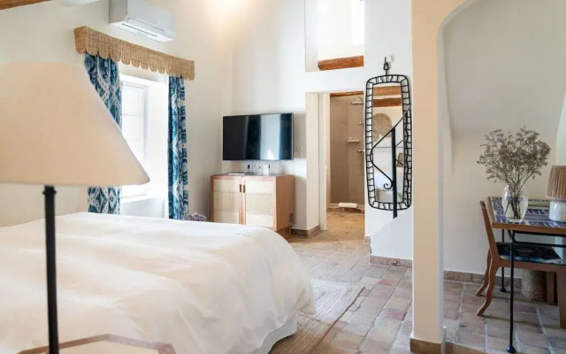 Château les Crostes