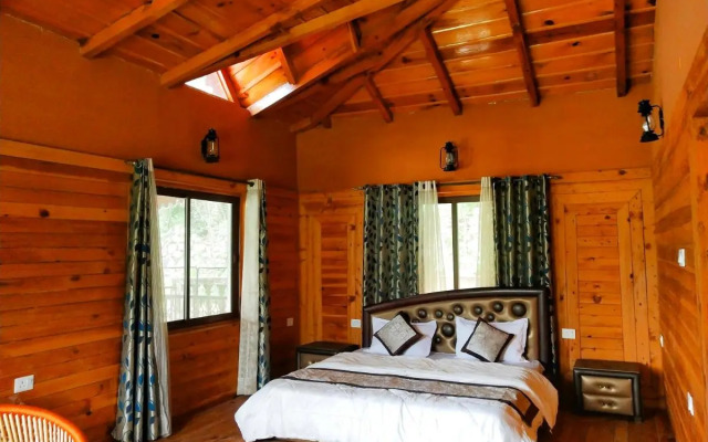 The Canadian Woods Resort