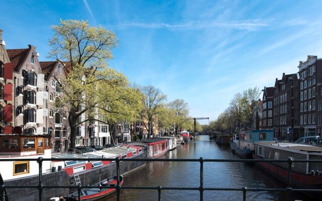 Brouwers Canal apartment
