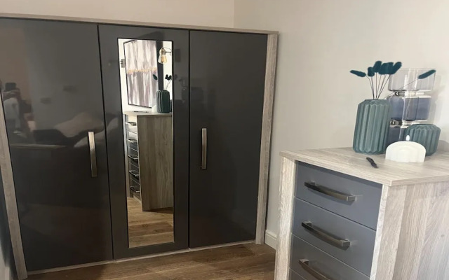 Stunning 1-bed Private Apartment in Norwich
