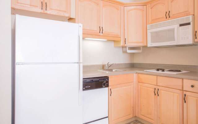 Hawthorn Extended Stay by Wyndham Conyers