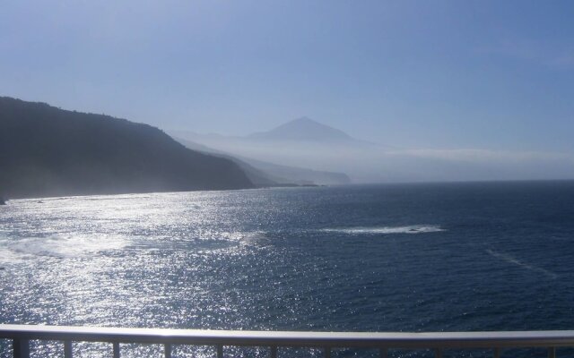 Stunning Ocean Views At Tenerife North