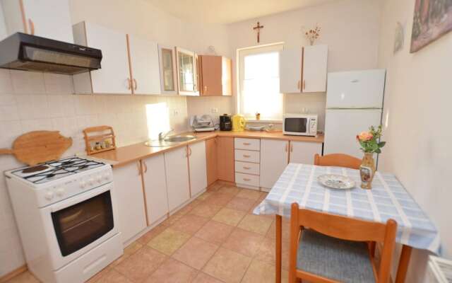 Apartman Jaka