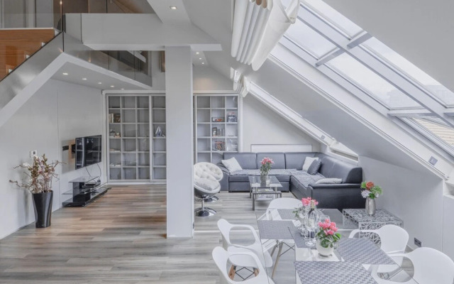 Luxury Apartment in Centre