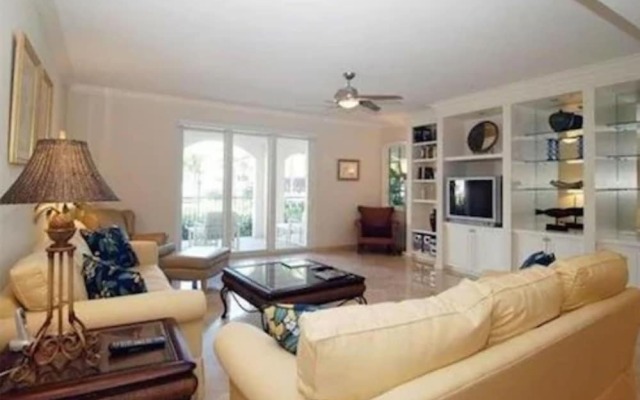 Exclusive Miami Fisher Island 2 Bedroom Apartment 6 Guests