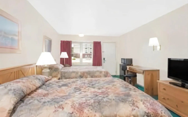 Travelodge by Wyndham New Philadelphia