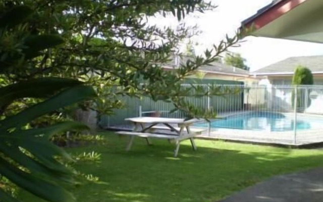 Takanini Park Motor Lodge