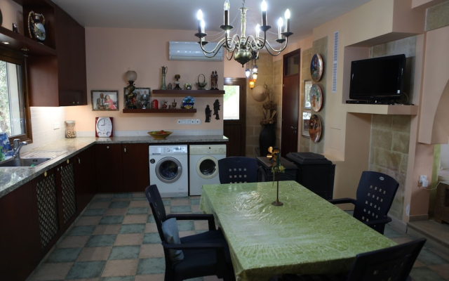 George's Villa