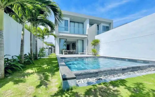 Sanctuary Ho Tram Resort