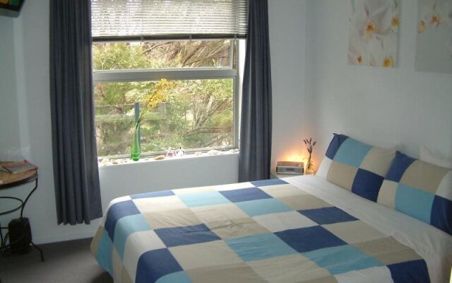 Baystay Bed & Breakfast