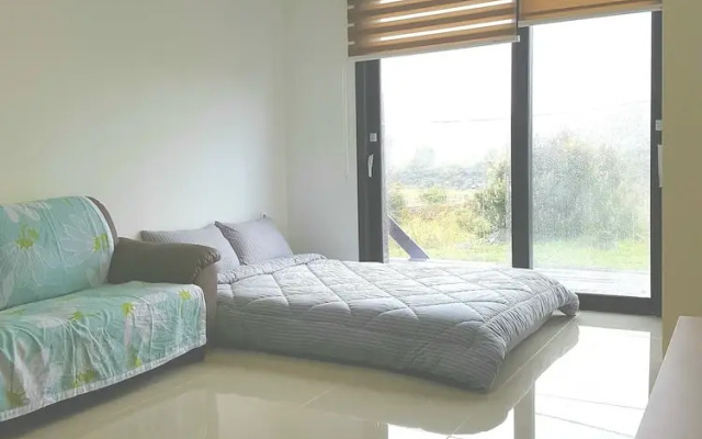 R.Loo House Seongsan