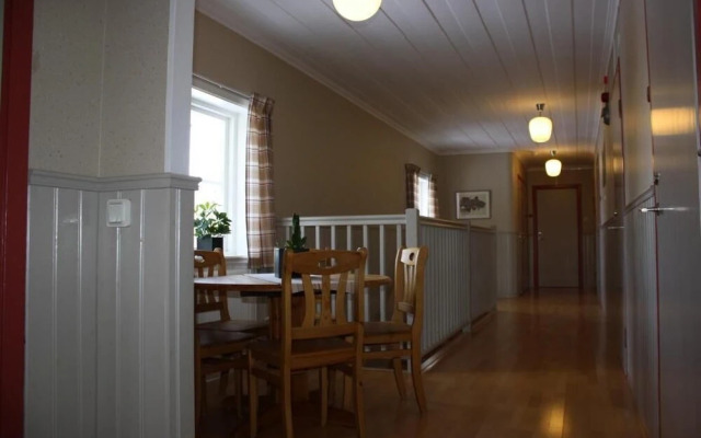 Edelviks Trädgård B&B
