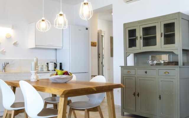 Vathi Bleu Private Villas
