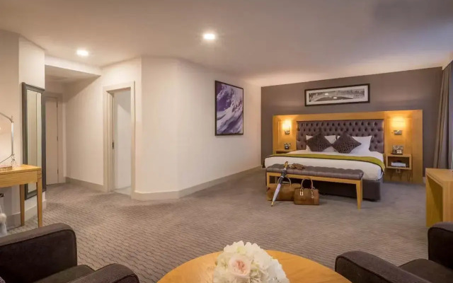 Clayton Hotel Burlington Road