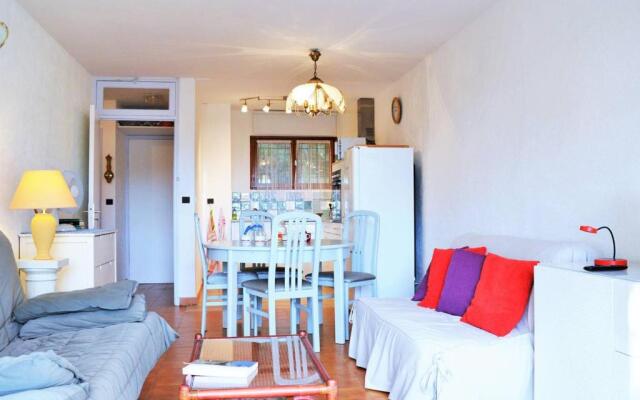 Appartement Le Lavandou, 2 pièces, 4 personnes - FR-1-251-305
