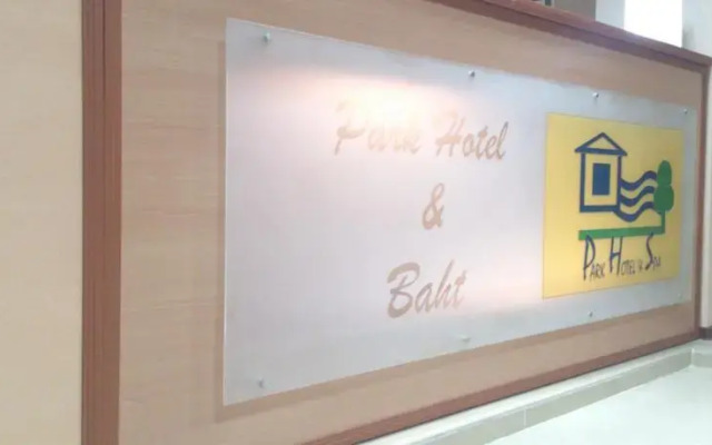 Park Hotel & Baht