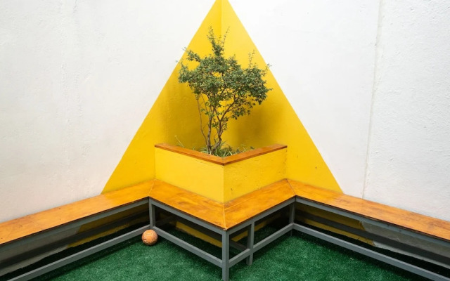 Quintal Hostel