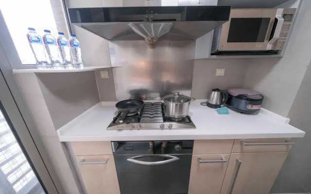 Tyms Stylish 2BR 1BA Apt Xujiahui Metro