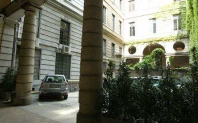Lecasedimilano Castello Luxury Home