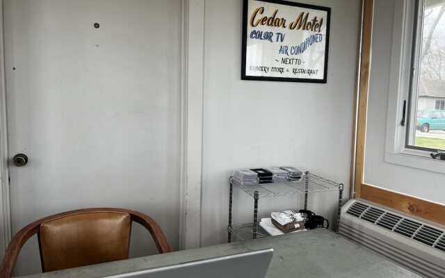 The Cedar Motel