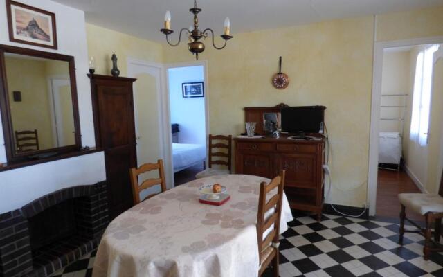 Maison Jullouville, 3 pièces, 4 personnes - FR-1-361-81