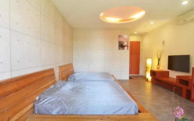 Moon Light Bed and Breakfast