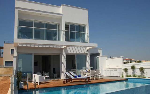 Villa Eponine