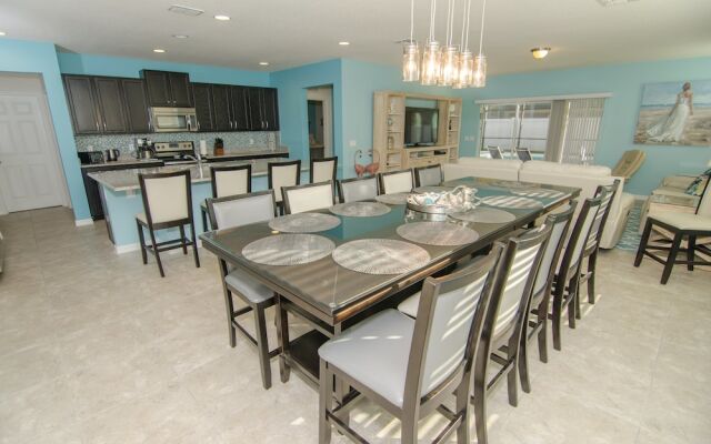 The Shire 6 Bedroom House w Pool - 4705TS