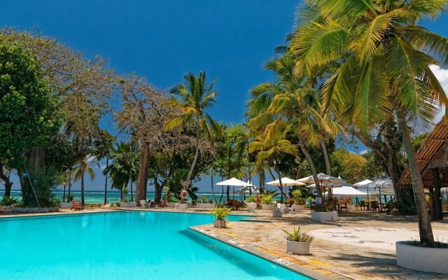 Safari Beach Hotel