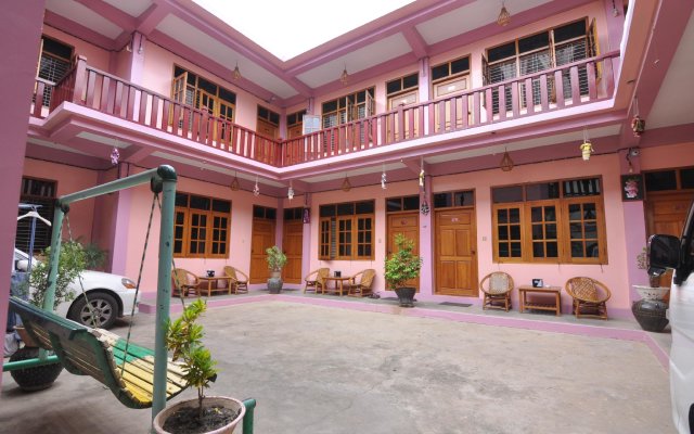 Shwe Nadi Guest House