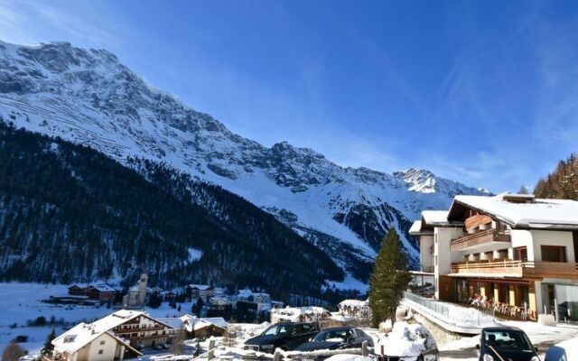 Hotel Marlet in Sulden/Solda