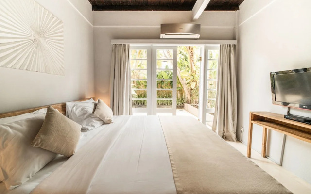 Villa Swarna by Nakula