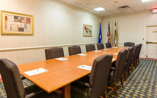 Quality Inn Near Joint Base Andrews - Washington Area