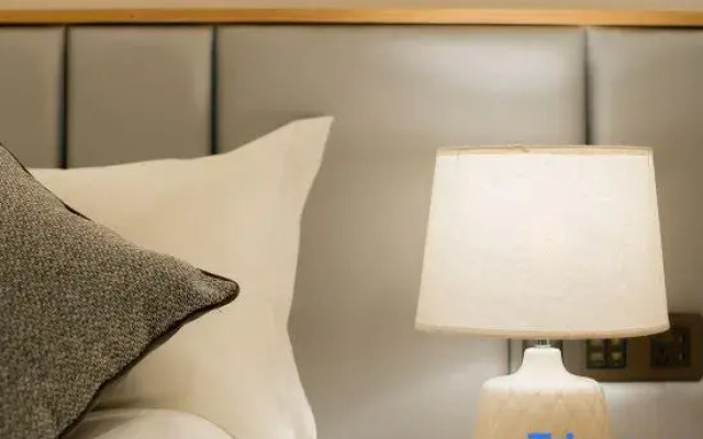 Zhuyouhui·LOFT Hotel (Guiyang Guanshanhu North High-speed Railway Station)