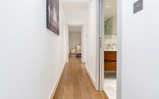 Donatello Apartment Hammersmith
