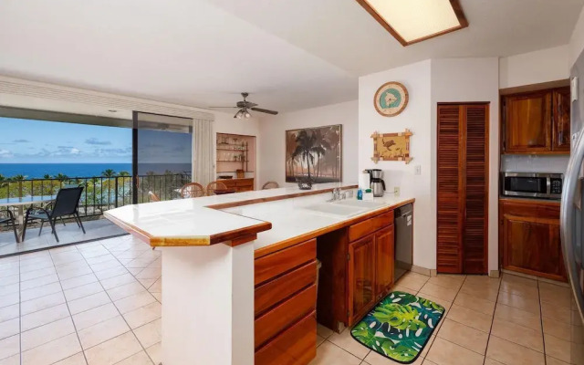 Kahaluu Bay Villas 304