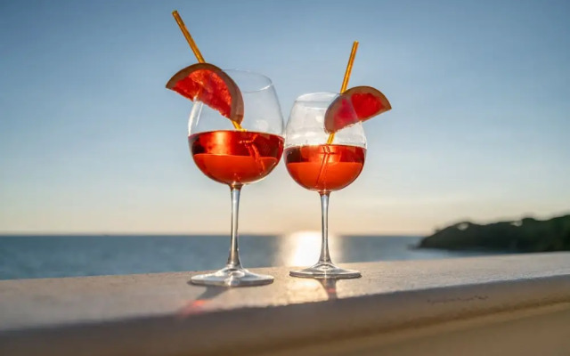 Magic Seaside Apartment