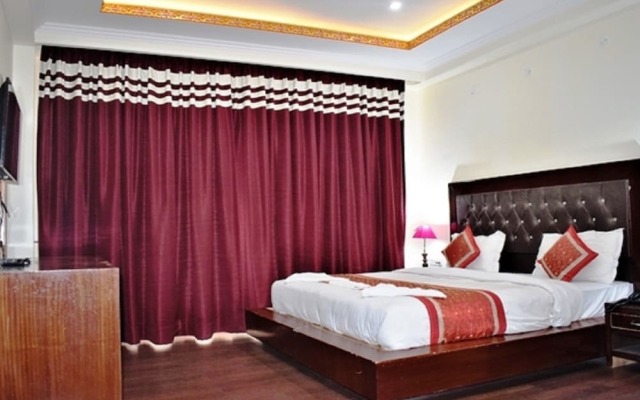 Hotel Grand Willow