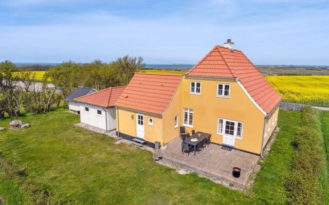 "Store" - 700m from the sea in Funen